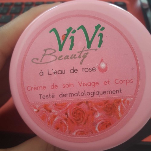 Creme De Soin Visage A L Eau De Rose Vivi Beauty Mybeautycommunity Com